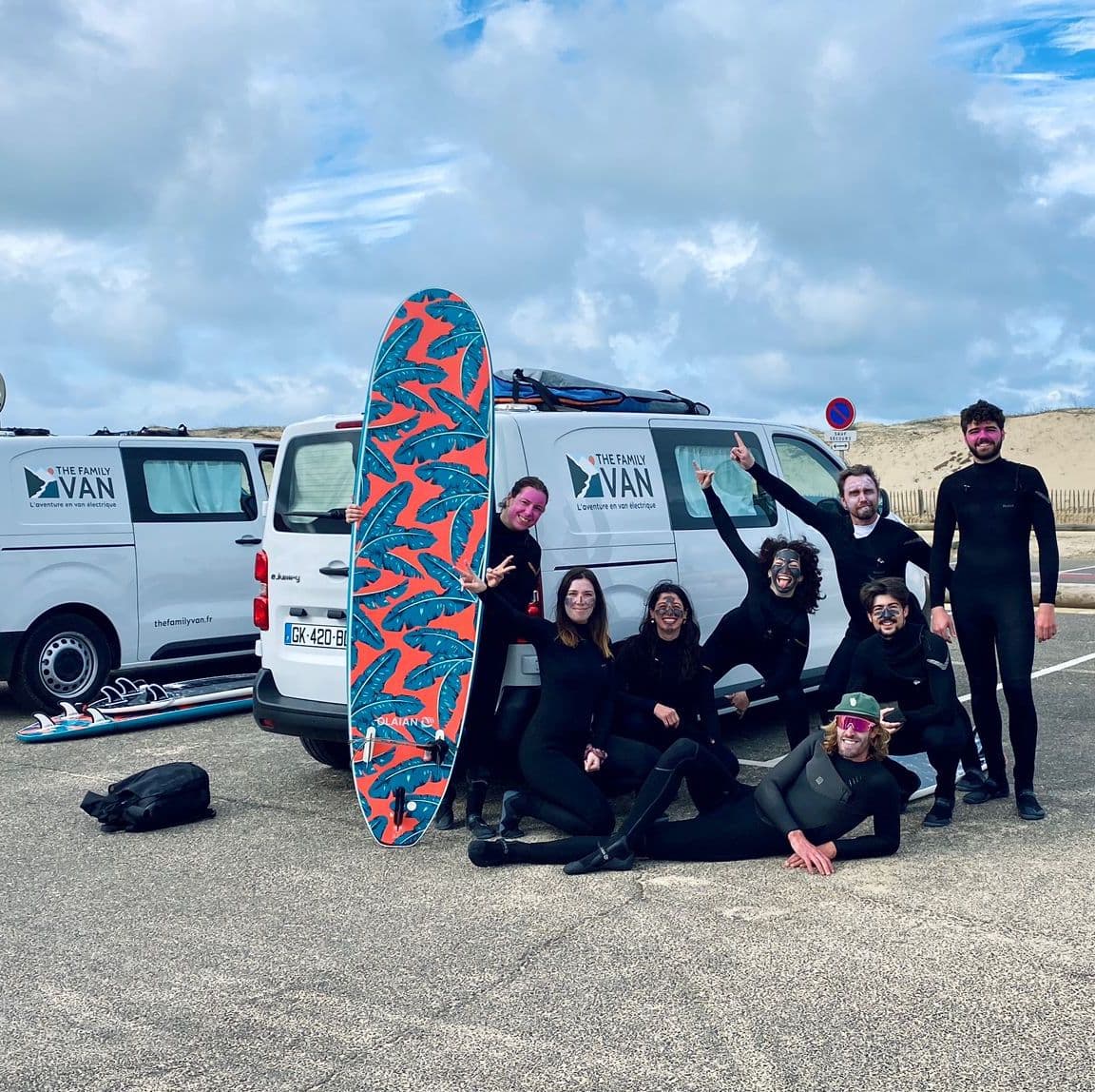 Travelling surf camp